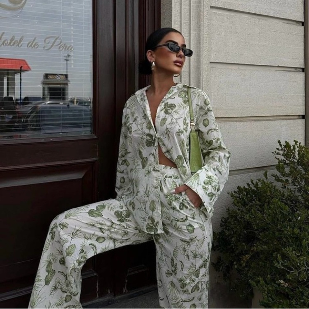 ZARA 🔥 2 PIECE SET 🔥 BLOGGER FAVORITE ZW COLLECTION PRINTED SHIRT & PANTS